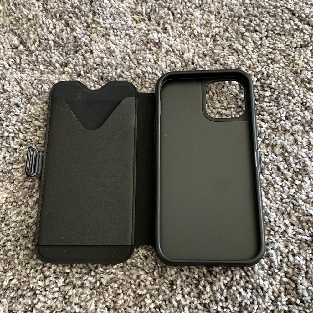 iPhone 12 phone case